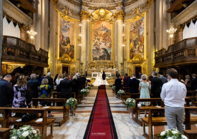sposi sull'altare Chiesa Sant’Ignazio di Loyola in Campo Marzio a Roma