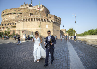 Foto sposi Castel Stant'Angelo Roma Brindisi degli sposi